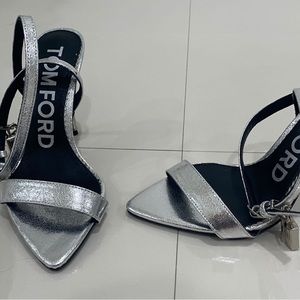 Elegant clothing and accessories for women and men as well.